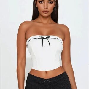 Modern Muse Corset Top NEW 🏷️